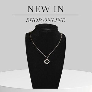 Fashion Four Leaf Clover pendant Necklace